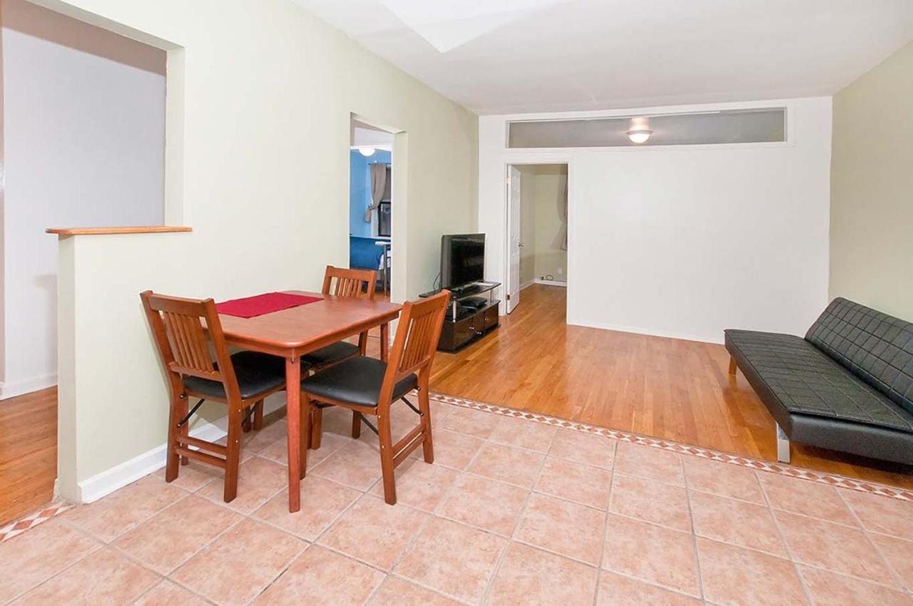 Corporate Suites On Upper East Side Appartement